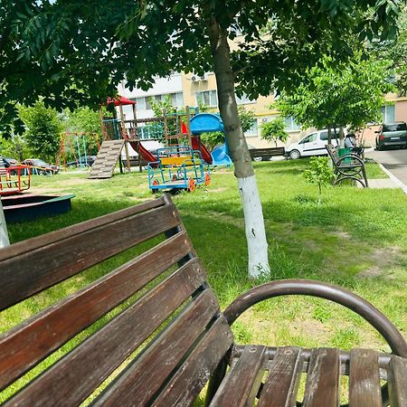 Svetlana Apartment Chisinau Bagian luar foto